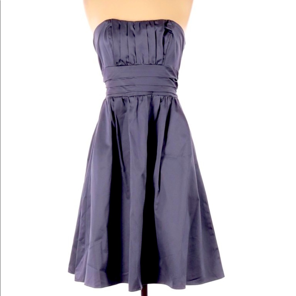 Strapless dress